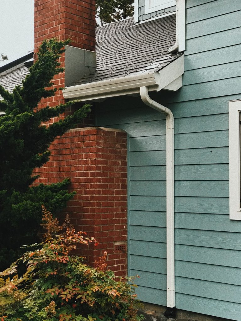 BullDog gutter guard
